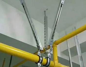 闸阀支撑架的质量要求。价格决定了鹿寨抗震支撑框架的质量。